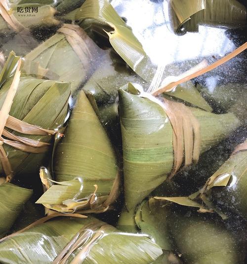 香糯粽子怎么做？制作香糯粽子有哪些步骤和技巧？
