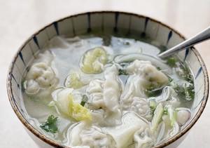香菜馄饨怎么做？有哪些独特做法和技巧？