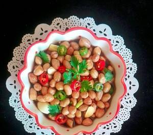 香菜花生米怎么做？有哪些简单步骤和技巧？