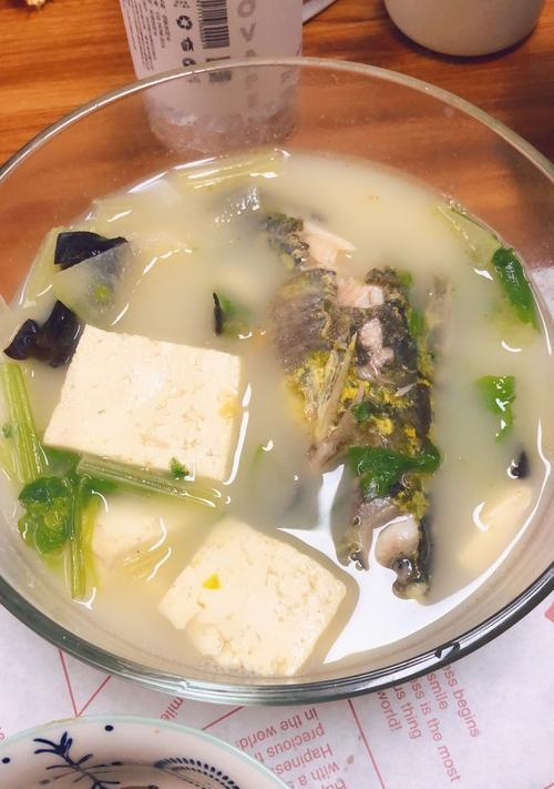 香菜豆腐汤怎么做？有哪些步骤和技巧？