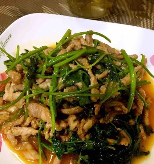 香菜炒笨鸡蛋的做法是什么？如何炒出鲜香可口的香菜炒鸡蛋？