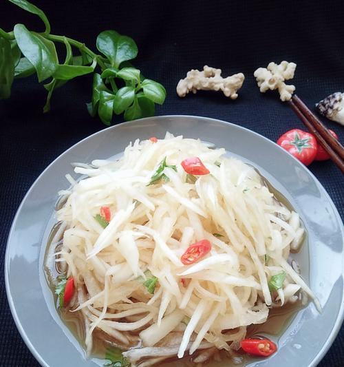 香菜炒白萝卜丝怎么做？步骤和技巧有哪些？