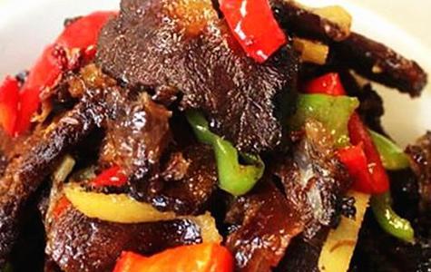 香爆腊牛肉怎么做？详细步骤和技巧是什么？