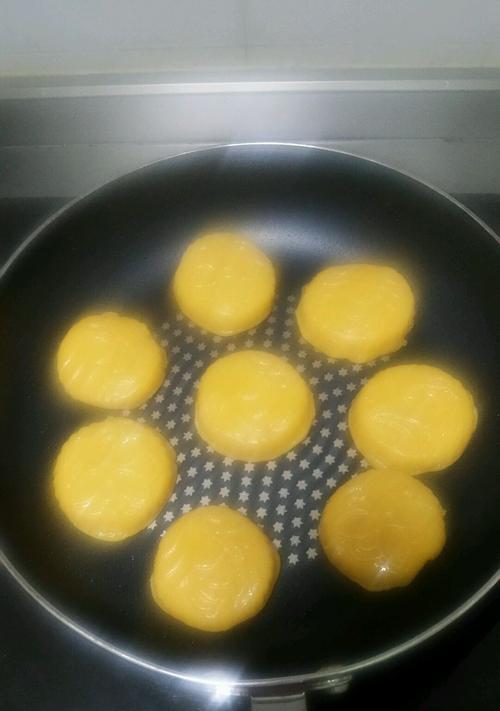相思南瓜饼怎么做？制作过程中需要注意哪些问题？