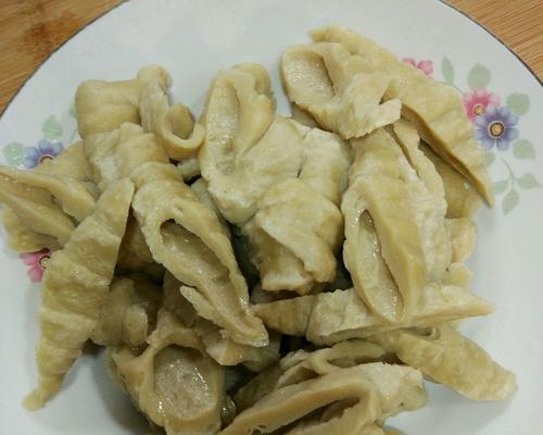 乡间小肥肠的做法是什么？如何在家轻松制作？