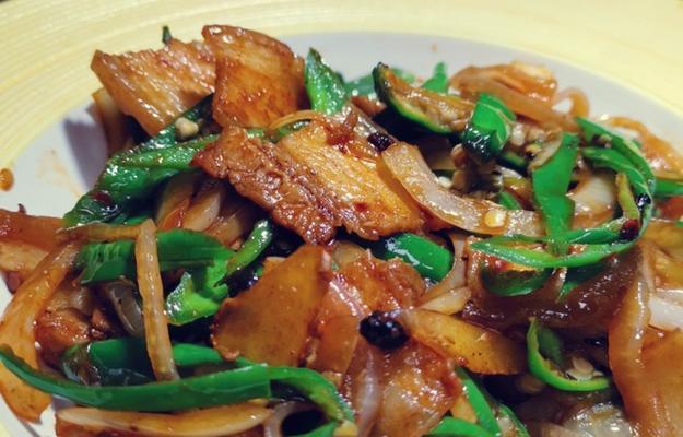 乡巴佬回锅肉怎么做？详细步骤和常见问题解答？