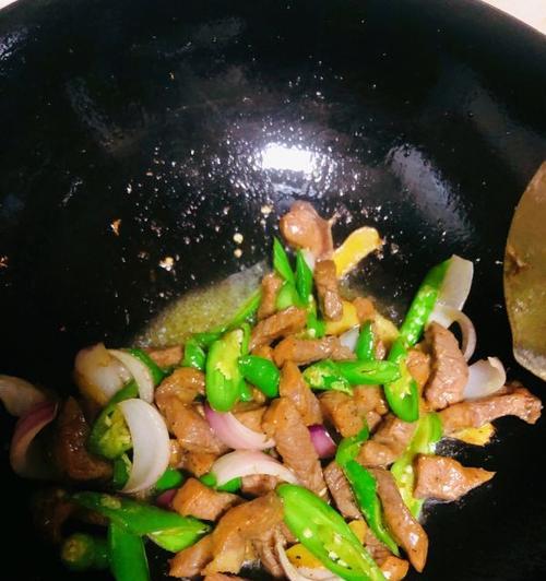 线椒牛柳的做法是什么？如何做出美味的线椒牛柳？