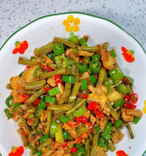 线椒灌肉怎么做？步骤和技巧有哪些？