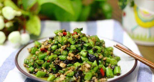 线椒炒豇豆角的做法是什么？如何炒出美味的线椒炒豇豆角？
