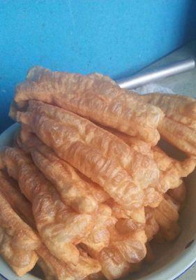 苋菜汁油条怎么做？制作过程中的常见问题有哪些？