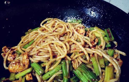 苋菜炒米粉怎么做？步骤详解和常见问题解答？