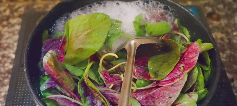 苋菜草菇嫩豆腐怎么做？步骤和技巧有哪些？