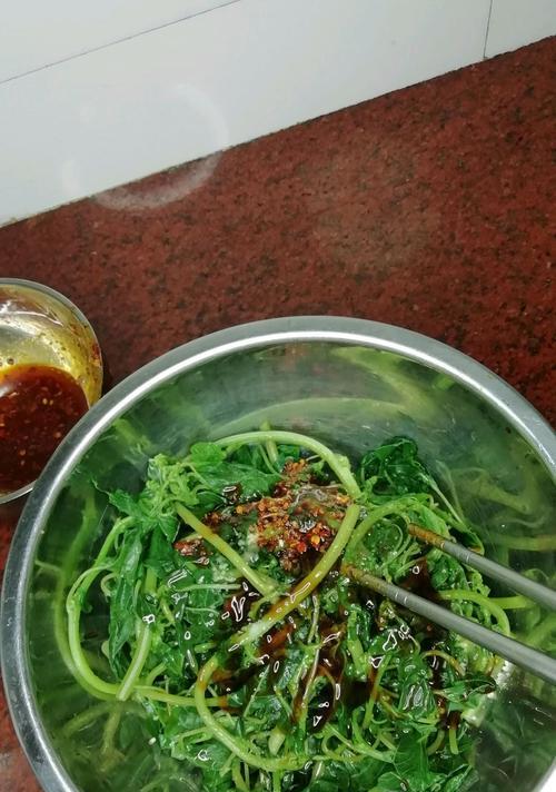 苋菜拌饭怎么做？步骤和技巧有哪些？