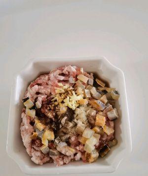 咸鱼蒸肉怎么做？步骤和技巧有哪些？