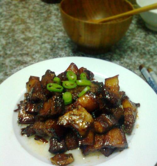 咸鱼烧鲜肉的做法是什么？步骤详解如何做出口感鲜美？