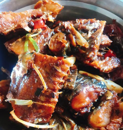 咸鱼烧鲜肉的做法是什么？步骤详解如何做出口感鲜美？