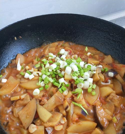 咸鱼烧茄子土豆的做法是什么？步骤详解如何做？