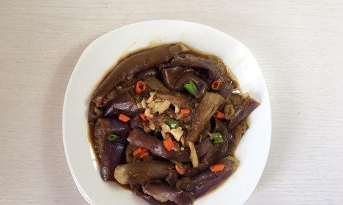 咸鱼炖茄子怎么做？步骤和技巧是什么？