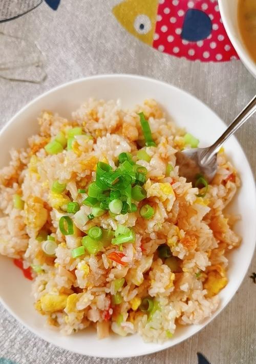 咸鱼蛋炒饭怎么做才好吃？步骤和技巧是什么？