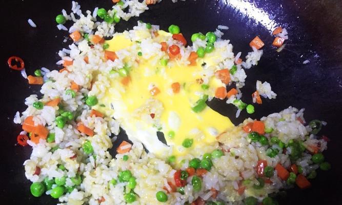 咸鱼蛋炒饭怎么做才好吃？步骤和技巧是什么？