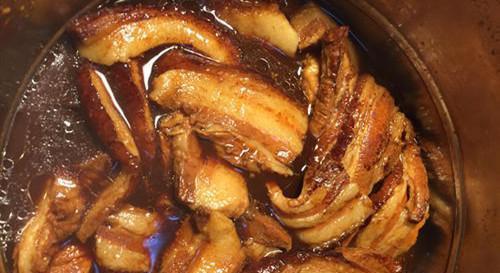 咸虾酱蒸猪肉怎么做？步骤和技巧有哪些？