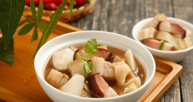 咸肉蔬菜砂锅怎么做？步骤是什么？