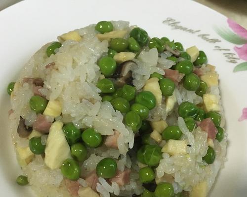 咸肉糯米牛角粽怎么做？制作过程中有哪些常见问题？