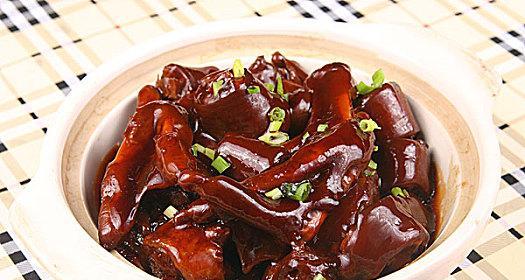 咸肉鸡爪煲怎么做？步骤和技巧有哪些？