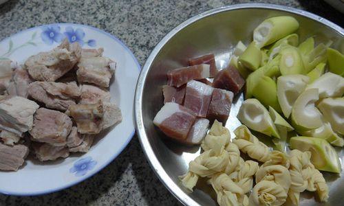 咸肉炒豆丝的做法是什么？如何炒出美味的咸肉豆丝？