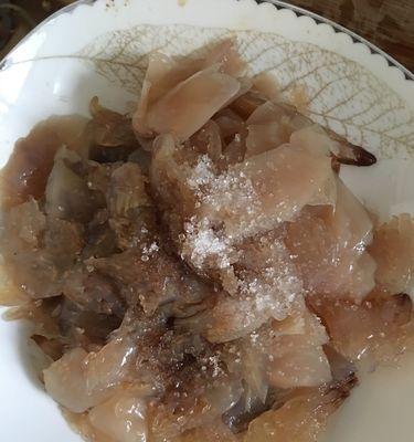 咸鸡拌即食海蜇怎么做？步骤和技巧有哪些？
