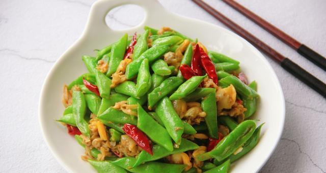 咸蛋四季豆怎么做？有哪些步骤和技巧？