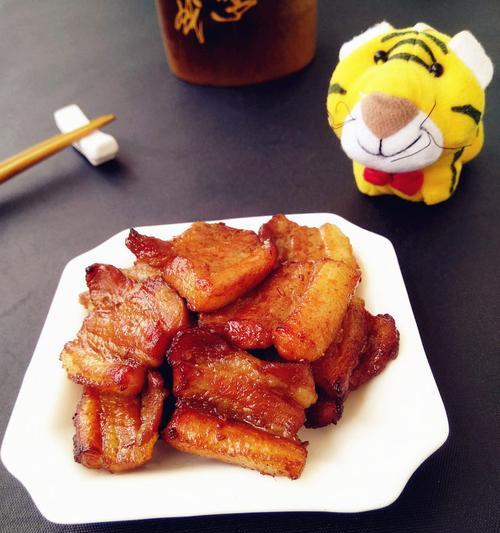 咸蛋黄酿五花肉怎么做？步骤和技巧有哪些？