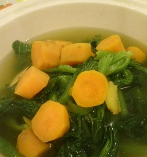 咸蛋黄芥菜汤怎么做？有哪些步骤和技巧？