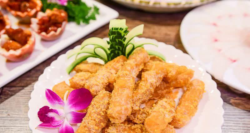 咸蛋黄烩南瓜泥怎么做？步骤和技巧有哪些？