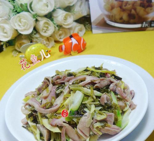 咸菜煮猪肚怎么做？步骤和技巧有哪些？