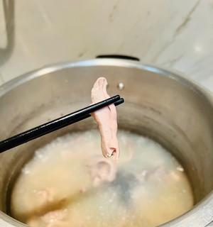 咸菜猪肚汤怎么做？有哪些步骤和技巧？