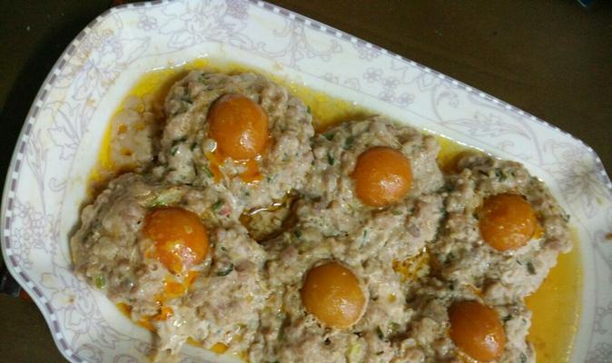 咸菜玉米蒸肉饼怎么做？步骤和技巧是什么？