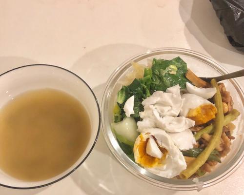 咸菜咸鸭蛋海带剩饭粥怎么做？步骤和技巧是什么？