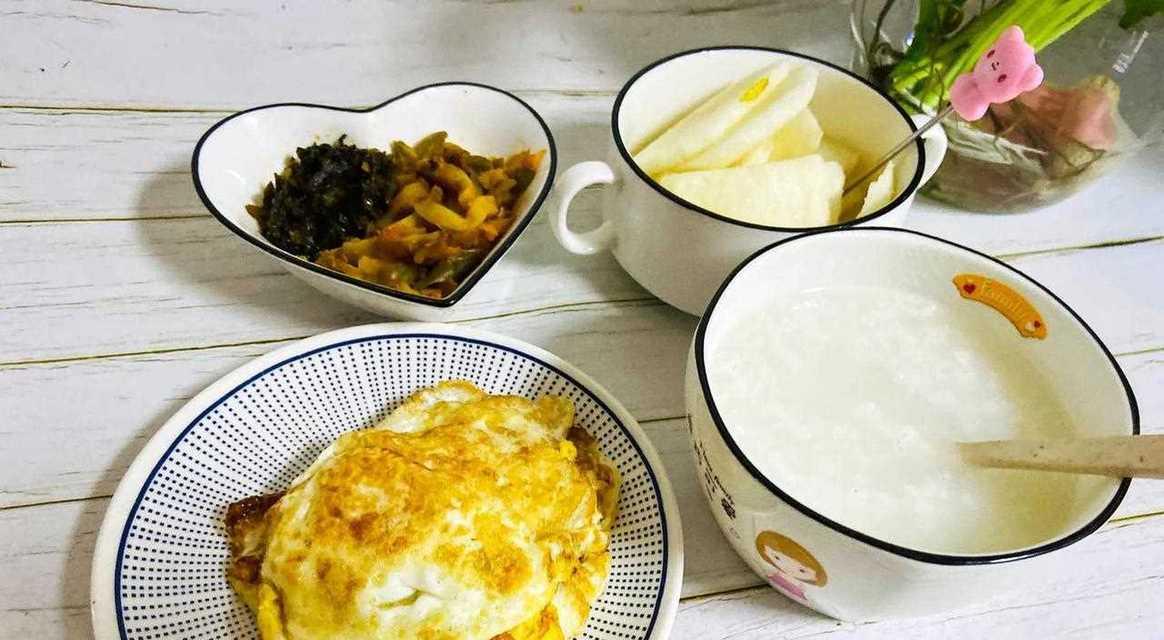 咸菜煎鸡蛋怎么做？步骤和技巧有哪些？