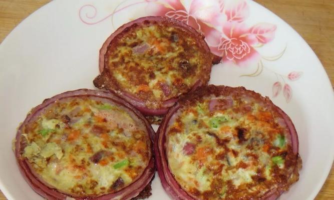 咸菜蛋饼的做法是什么？如何在家轻松制作咸菜蛋饼？