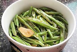 咸菜炒四季豆怎么做？步骤和技巧有哪些？