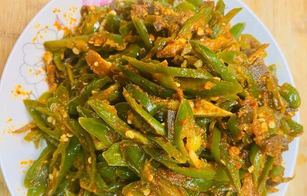 咸菜炒板筋怎么做？步骤和技巧有哪些？