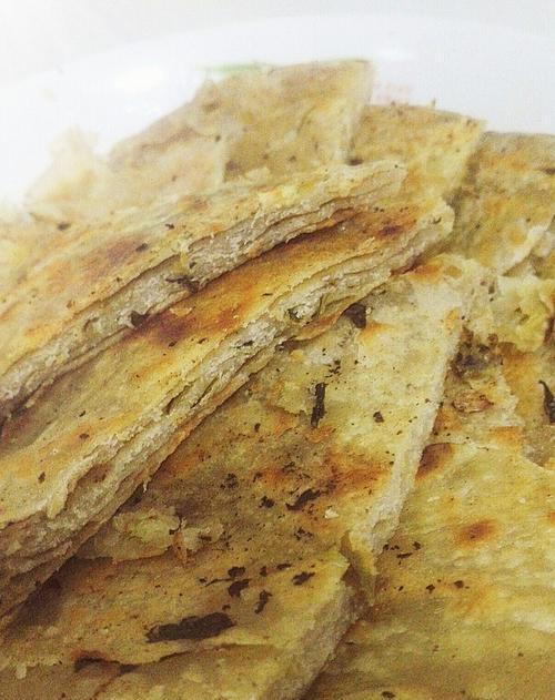 咸菜饼的做法是什么？如何在家轻松制作美味咸菜饼？