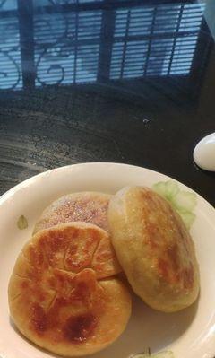 咸菜饼的做法是什么？如何在家轻松制作美味咸菜饼？