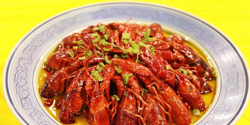 鲜煮小龙虾怎么做？步骤和技巧有哪些？
