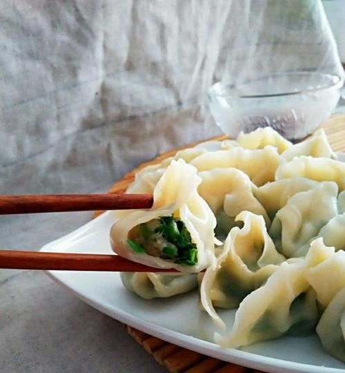 鲜猪肉馅饺子怎么做？详细步骤和技巧是什么？