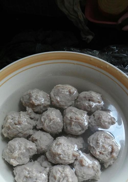 鲜虾猪肉丸怎么做？有哪些步骤和技巧？