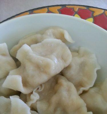 白萝卜猪肉饺子怎么做？步骤和技巧有哪些？