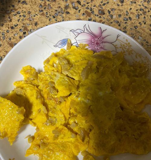 菜圃煎蛋怎么做？步骤和技巧有哪些？