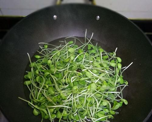如何在家自己培育豌豆苗？培育过程中常见的问题有哪些？